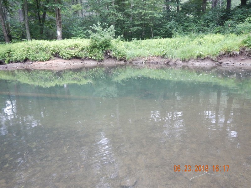 -Kettle Valley-064-.jpg - He came from this popular hole.  Popular both for fish and fishermen.   